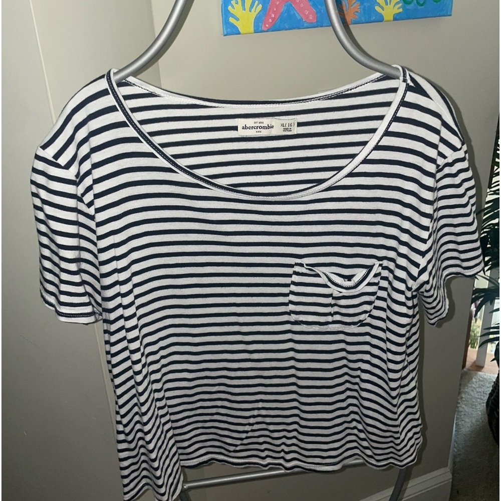 Abercrombie kids size XL(16)